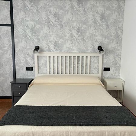 Luarca Zabala Hotel Almuna ภายนอก รูปภาพ