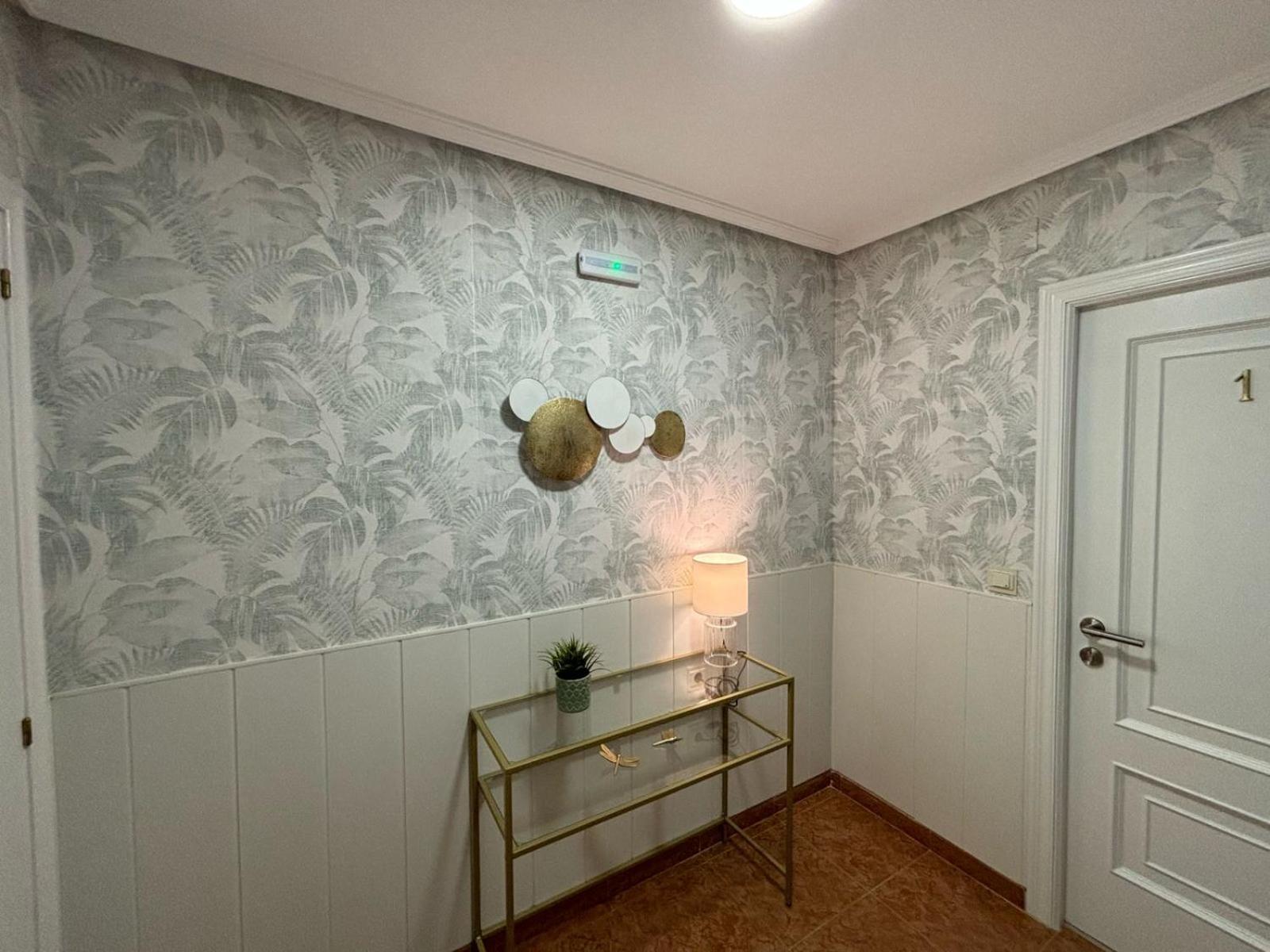 Luarca Zabala Hotel Almuna ภายนอก รูปภาพ