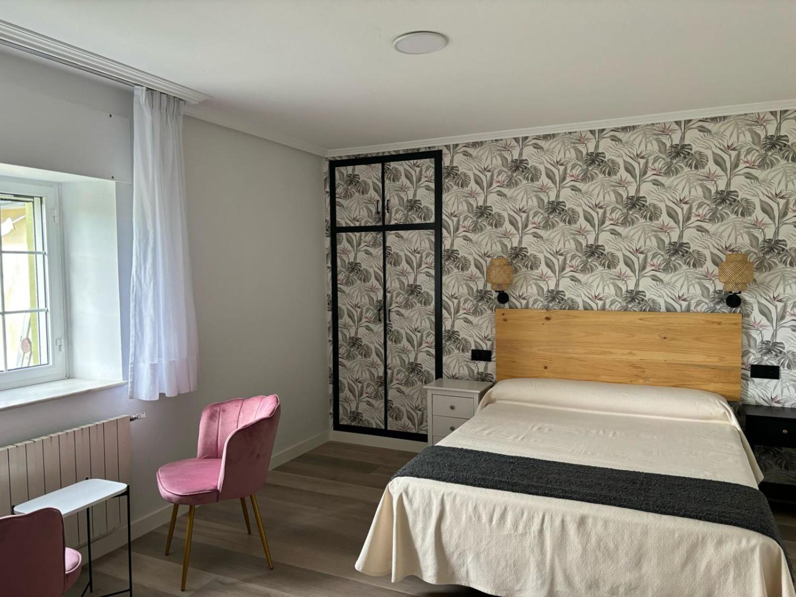 Luarca Zabala Hotel Almuna ภายนอก รูปภาพ