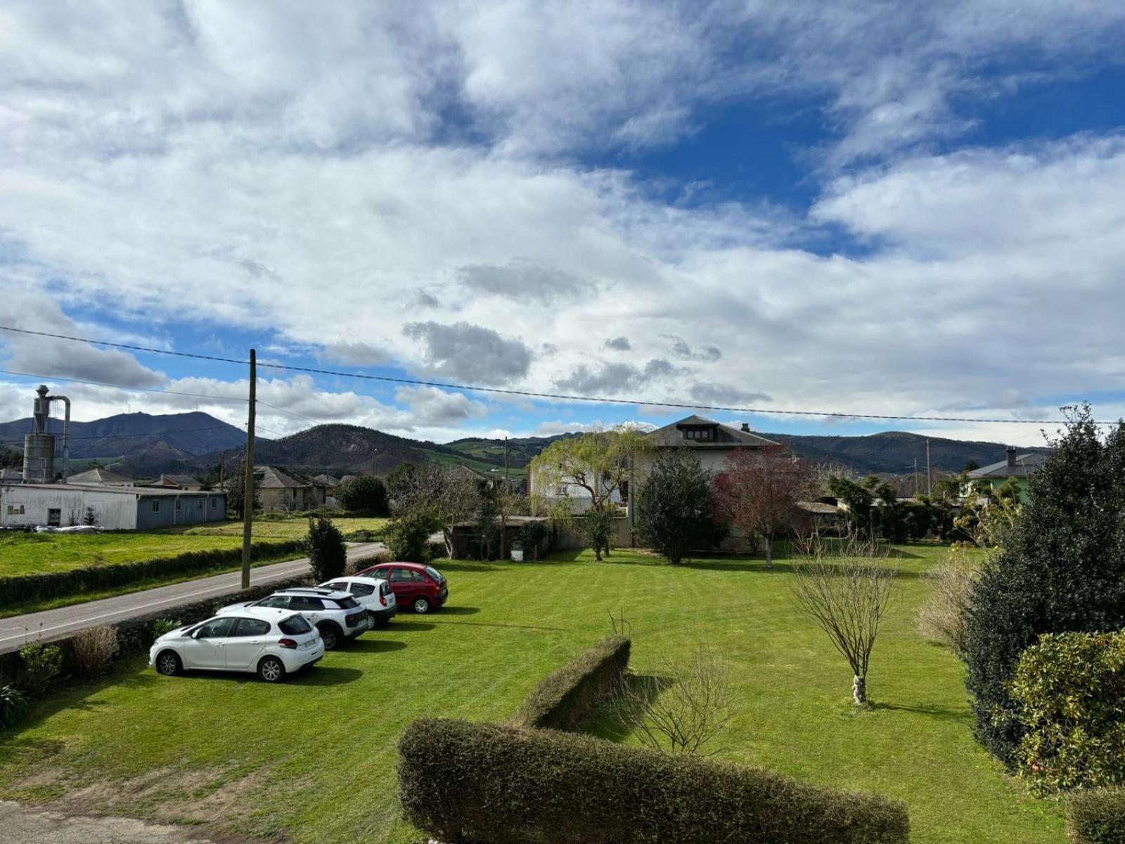 Luarca Zabala Hotel Almuna ภายนอก รูปภาพ